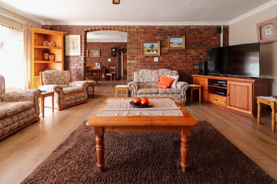 3 Bedroom Property for Sale in Vaal Park North West